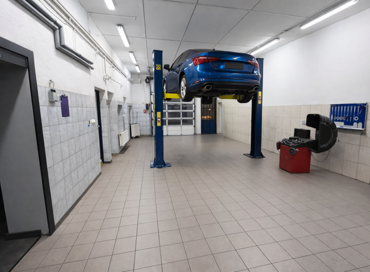 https://www.avenorcars.pl/